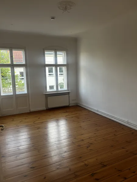 Helle 2-Zimmer-Wohnung mit Balkon in Neukölln/Britz — photo 1